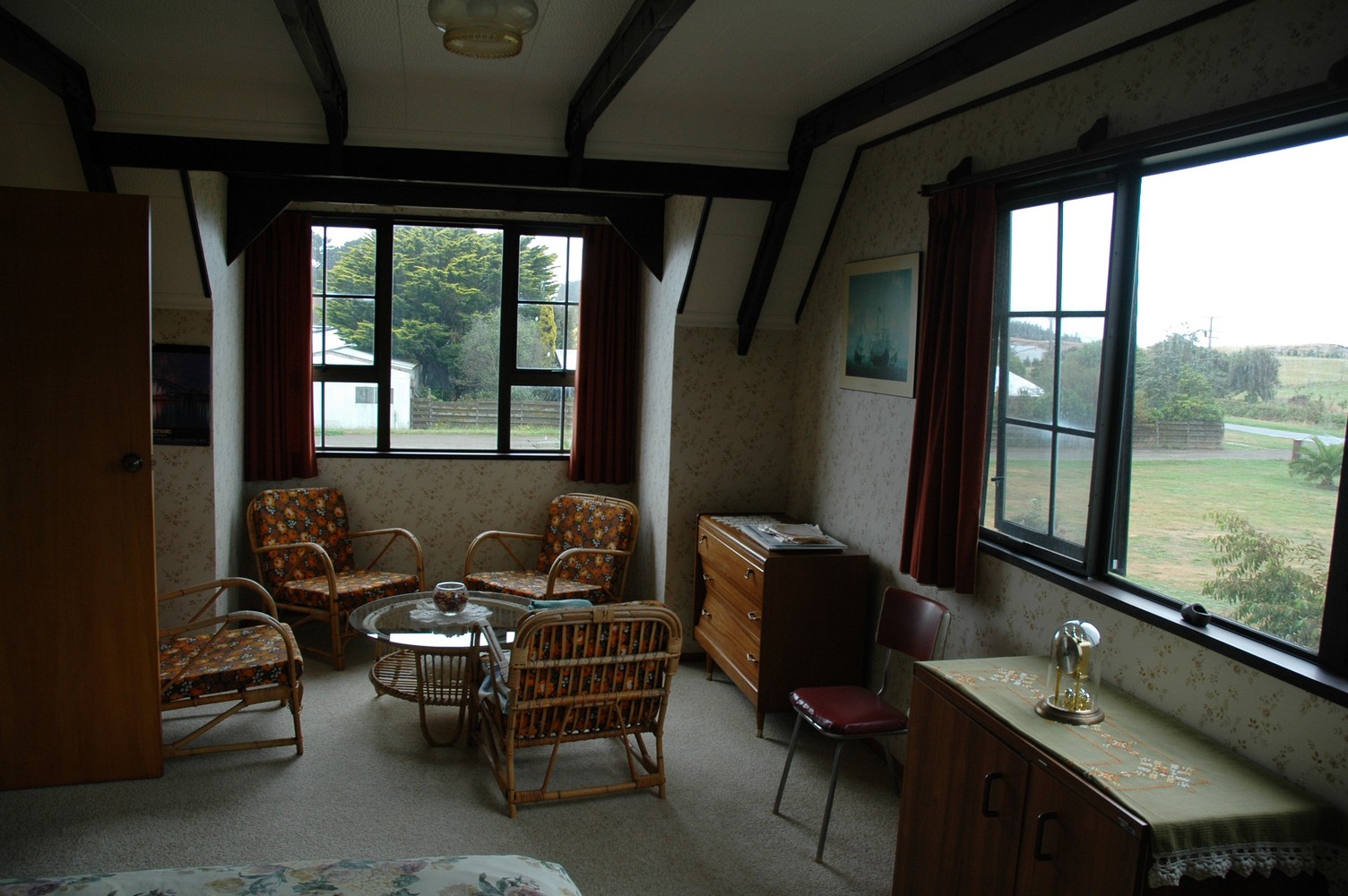 486   08 02   Foxton   Suite